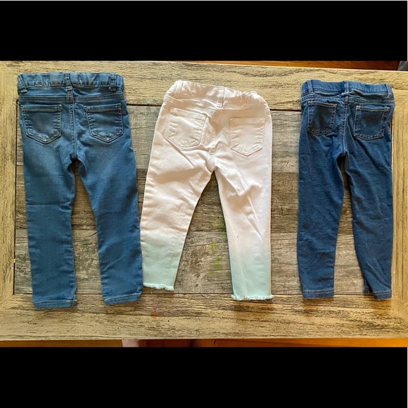 Jean Bundle Size 3T in Good Used Condition - Picture 6 of 6